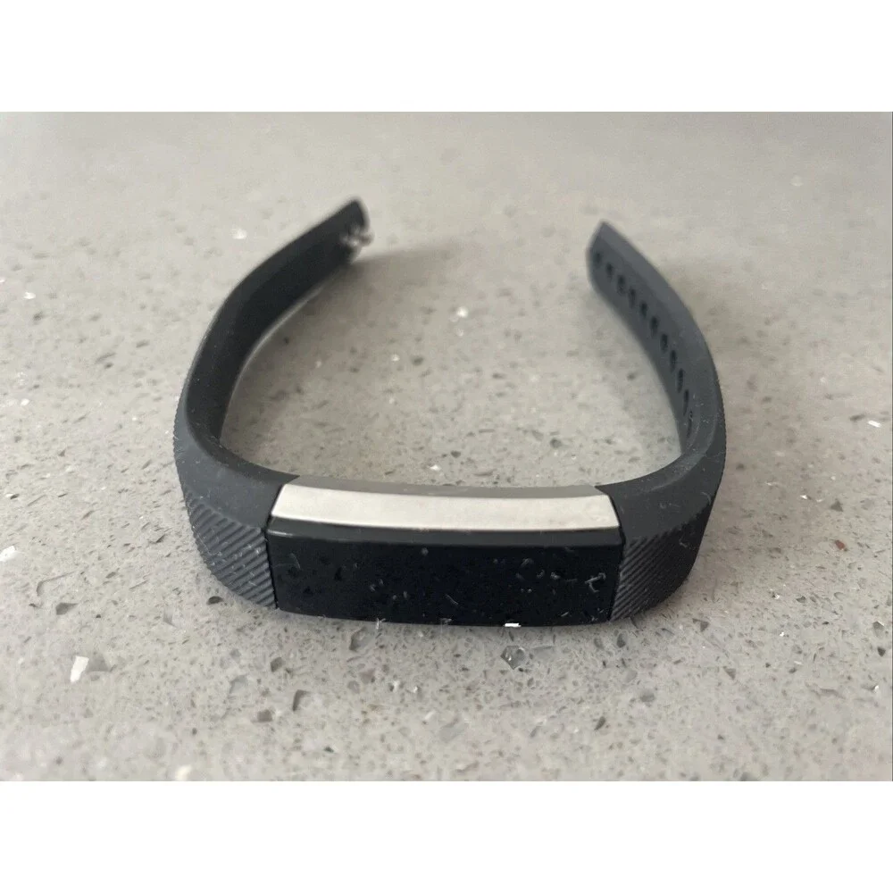 READ Fitbit Alta FB406 Fitness Tracker Black large band untested